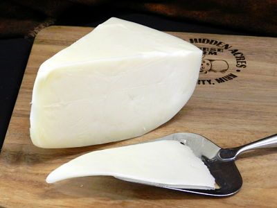 Eichtens Gouda Cheese, Aged 1 Year - 1/2 lb (8 oz) - Eichtens Cheeses, Gifts & FoodsAll Products